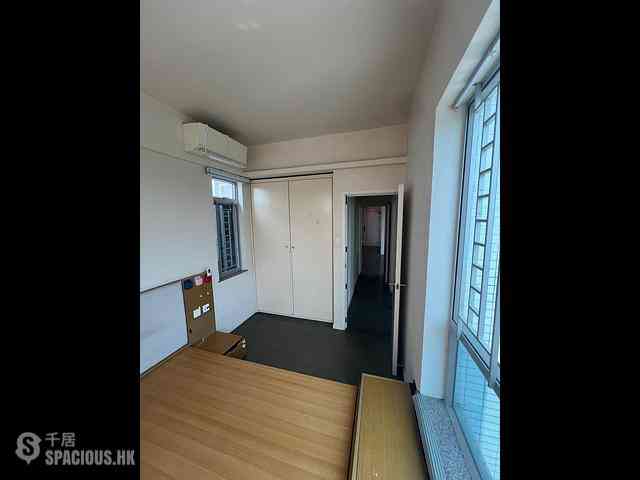 Yuen Long - Sereno Verde Phase 1 Block 3 11
