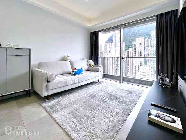 Sai Ying Pun - Island Crest Block 1 01