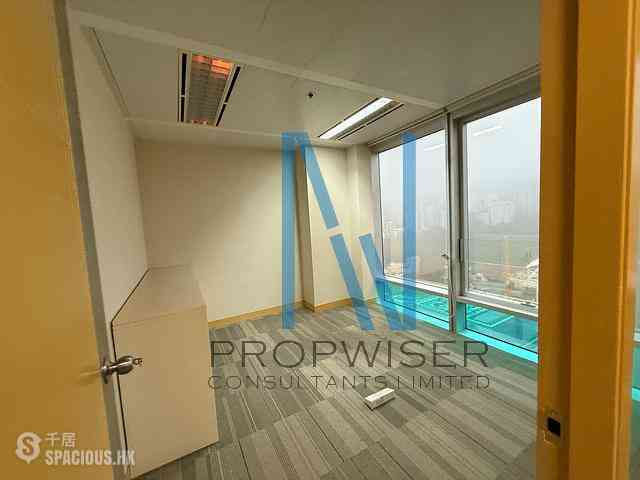 Causeway Bay - Lee Garden One 07