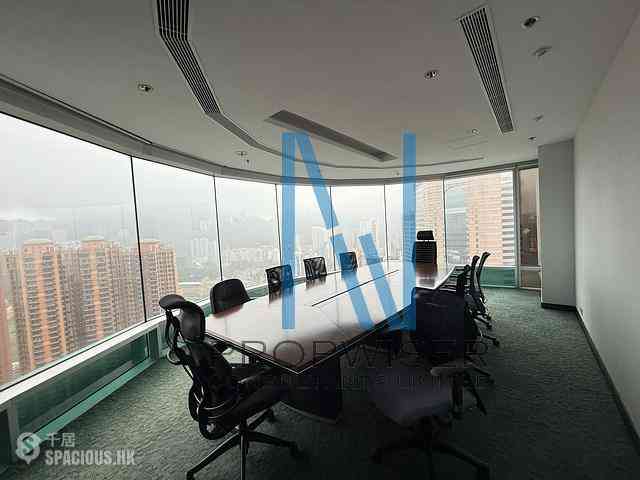 Causeway Bay - Lee Garden One 03