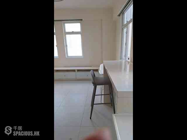 North Point - Yik Hon Building 01
