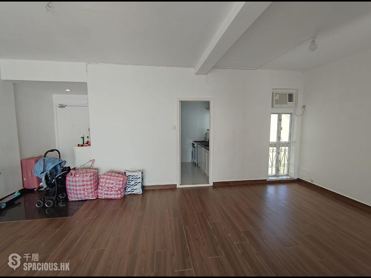 Pok Fu Lam - Four Winds Apartment 01