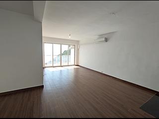 Pok Fu Lam - Four Winds Apartment 11
