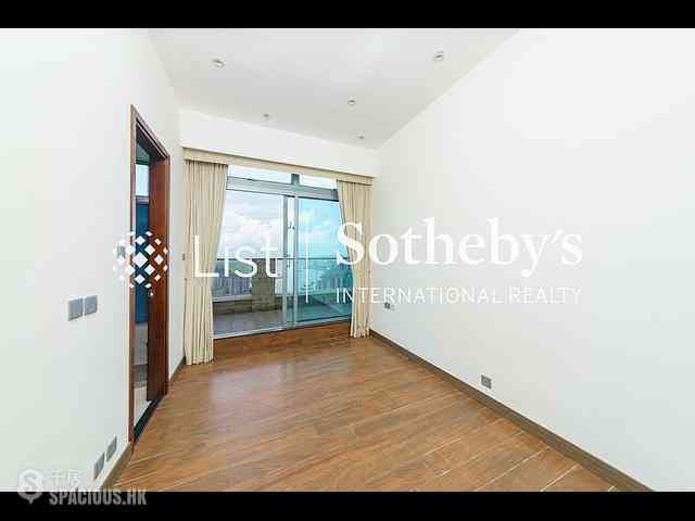 Tsuen Wan - The Dynasty 16
