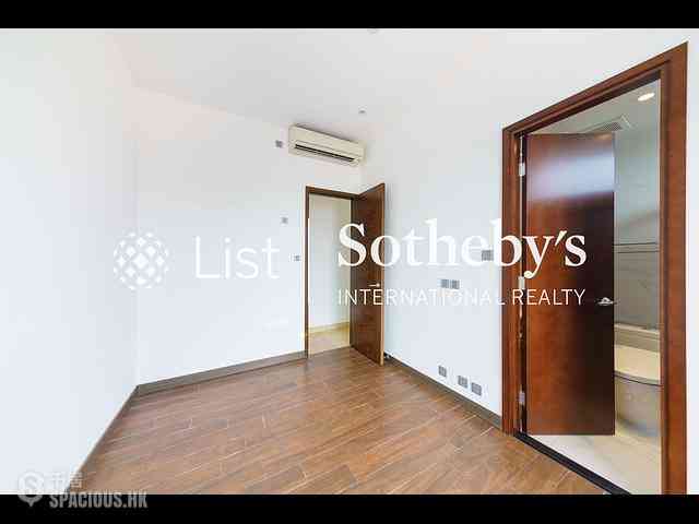 Tsuen Wan - The Dynasty 17