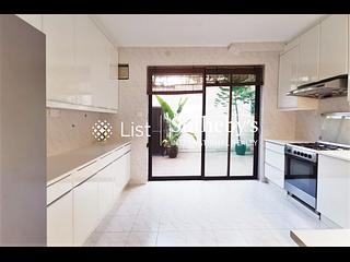 Chung Hom Kok - 19-25, Horizon Drive 09