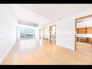 Chung Hom Kok - Pinewaver Villas 03