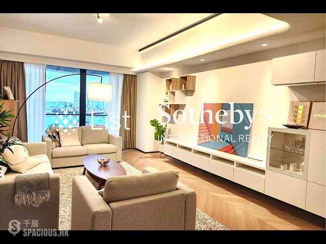 Tuen Mun - The Wave 01