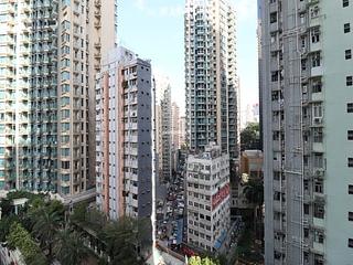 Wan Chai - The Avenue Phase 2 08