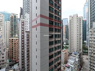 Wan Chai - The Avenue Phase 2 06