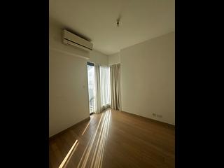 Wan Chai - The Oakhill 08