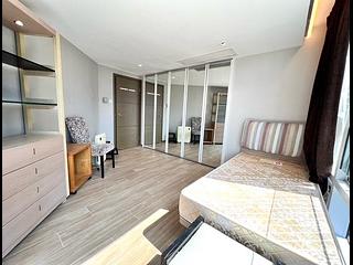 Wan Chai - Convention Plaza Apartments 12