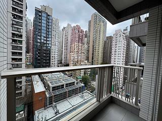 Sai Ying Pun - Island Crest Block 2 03