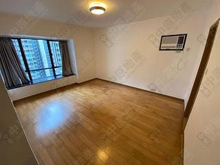 Mid Levels Central - Excelsior Court 08