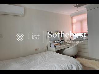 Chung Hom Kok - Hillgrove 11