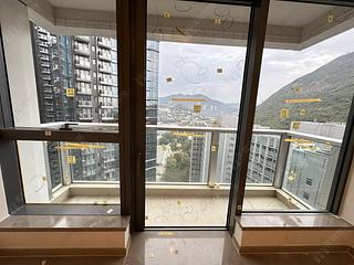 Wong Chuk Hang - The Southside Phase 1 Southland Tower 1A 02