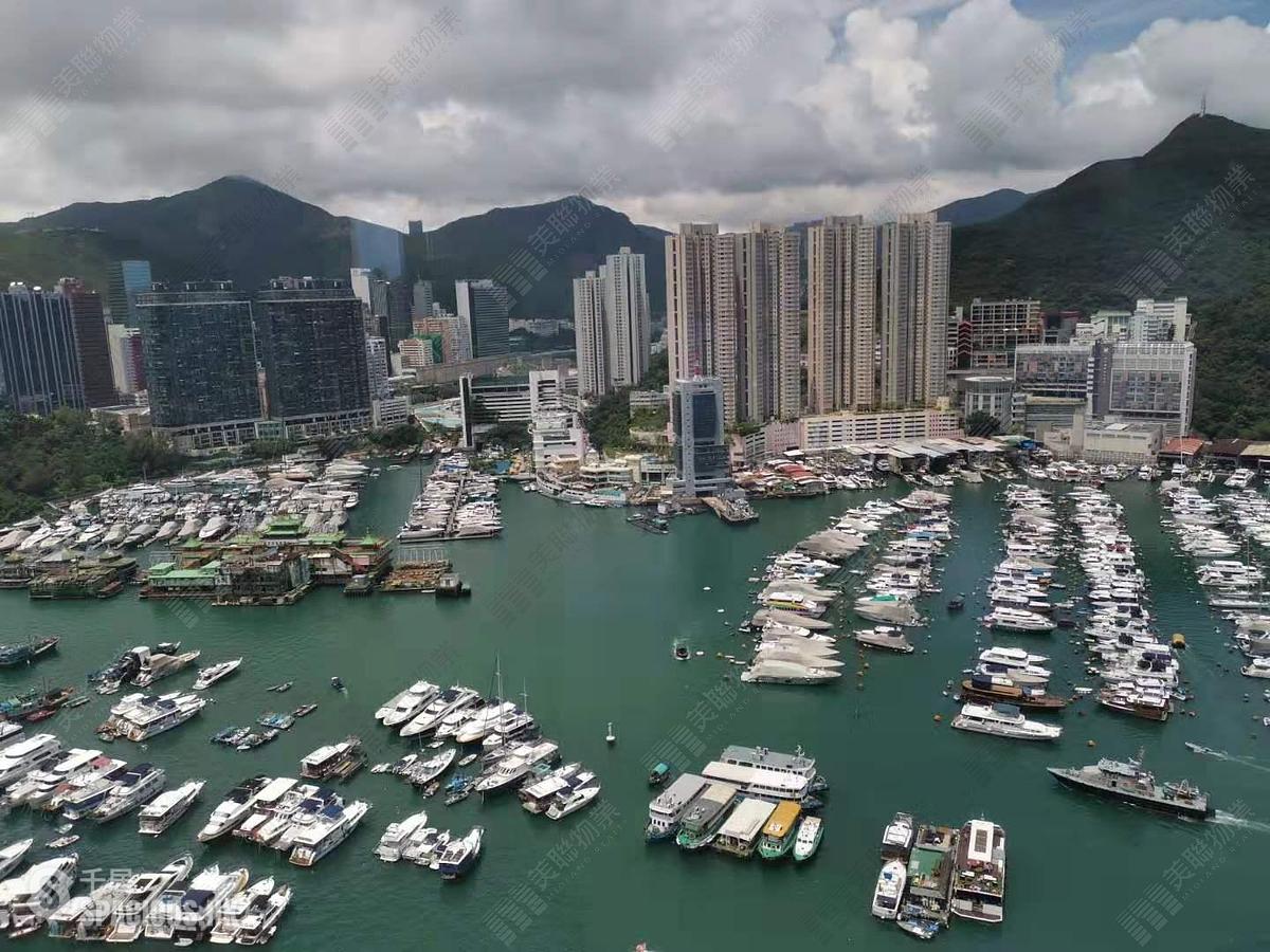 Ap Lei Chau - Larvotto 01