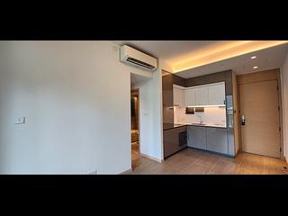 Wong Chuk Hang - The Southside Phase 2 La Marina Tower 1B 02