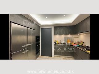 Happy Valley - Greenside Villa 05