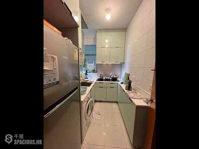 Tung Chung - Coastal Skyline Phase 1 Block 2 03