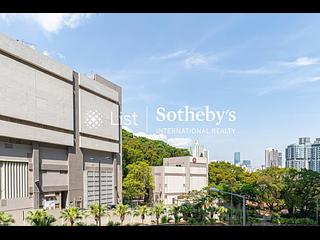 Shau Kei Wan - Island Garden 02