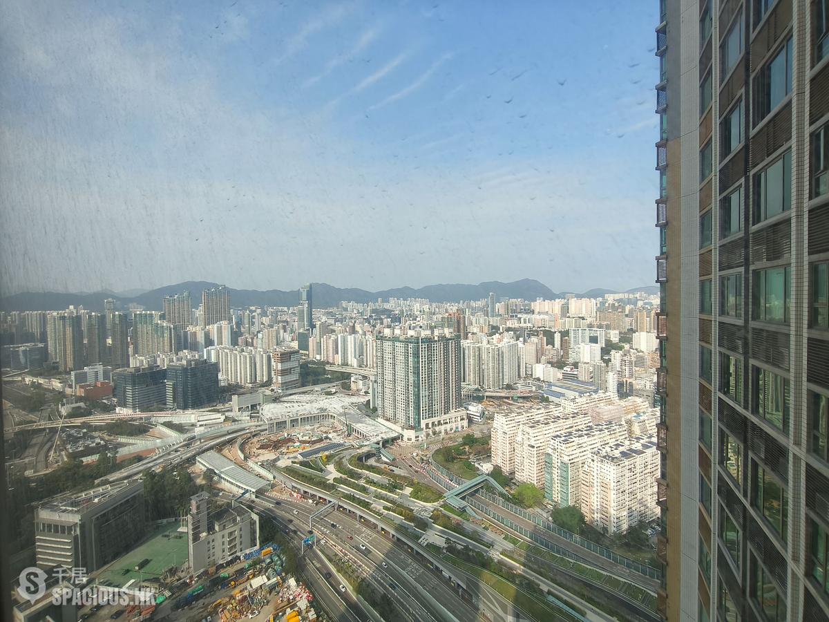 West Kowloon - Sorrento 01