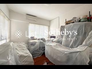 Happy Valley - Ventris Terrace 07