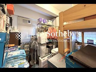 Happy Valley - Ventris Terrace 08