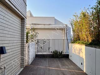 Repulse Bay - 3, Headland Road 12