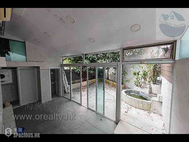 Clear Water Bay - Gold Villa 11