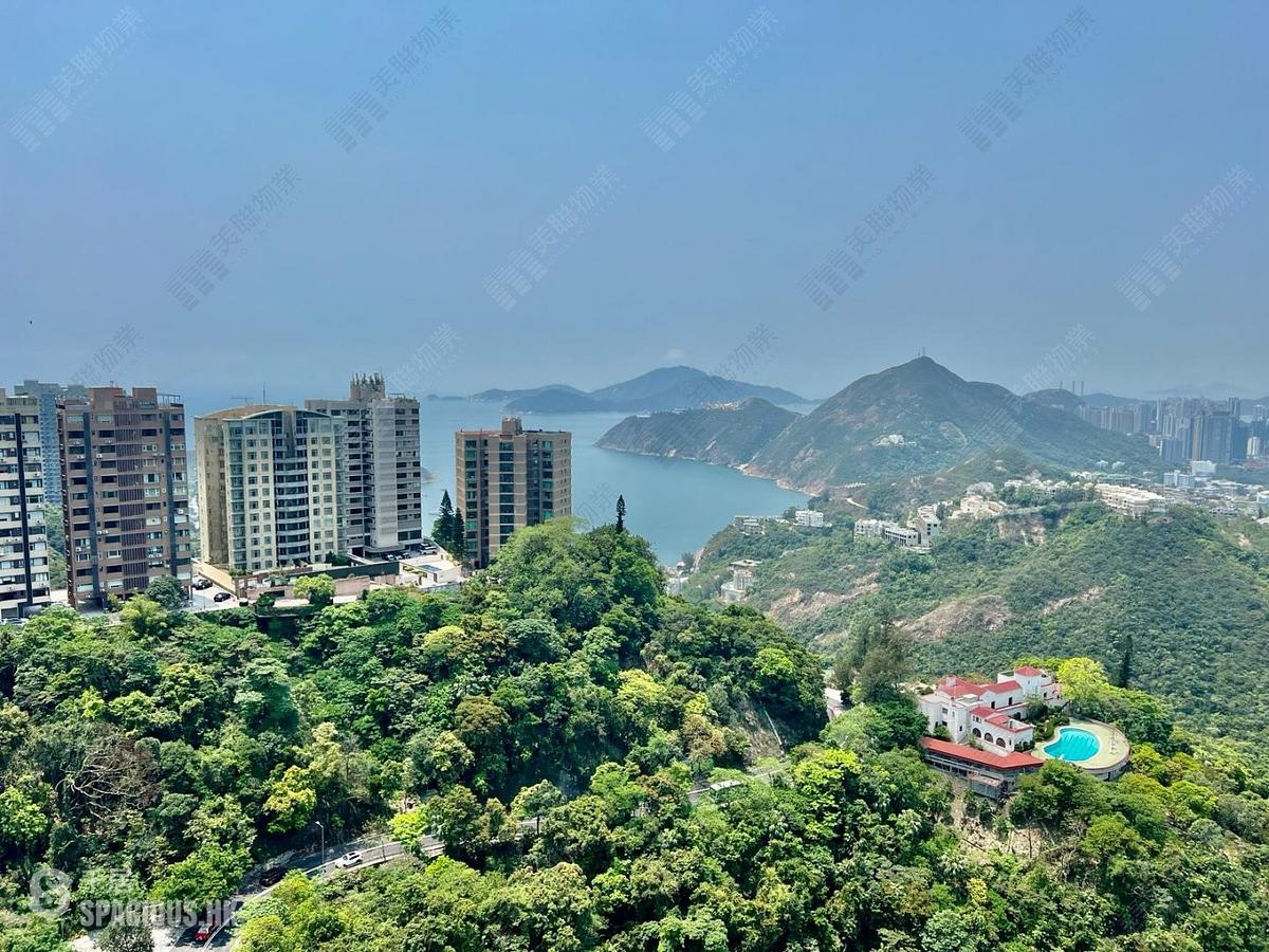 Repulse Bay - The Brentwood 01