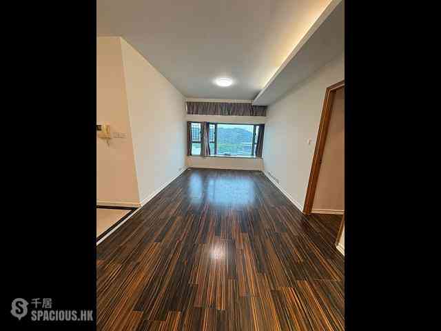 Tung Chung - Tung Chung Crescent Phase 2 Block 8 01