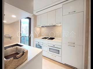 Sai Ying Pun - Kensington Hill 06