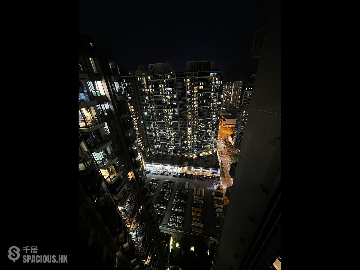 Tseung Kwan O - The Wings IIIA Block 1A 01