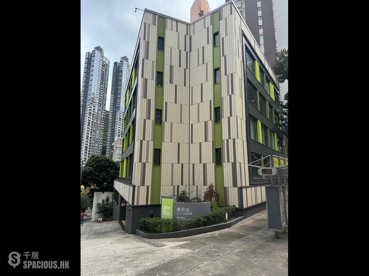 Tai Hang - C.C. Lodge 01