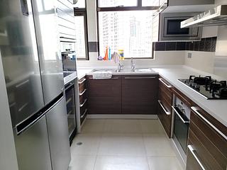 Mid Levels Central - Chung Tak Mansion 05