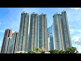 West Kowloon - Sorrento 03