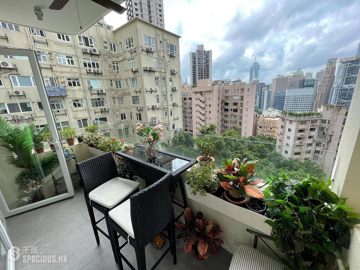 Mid Levels Central - Best View Court Block 66, Macdonnell Road 01