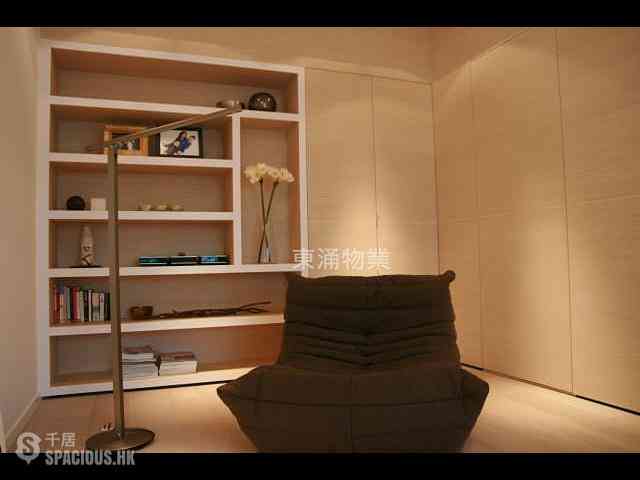 Tung Chung - Caribbean Coast Phase 4 Crystal Cove Tower 16 01