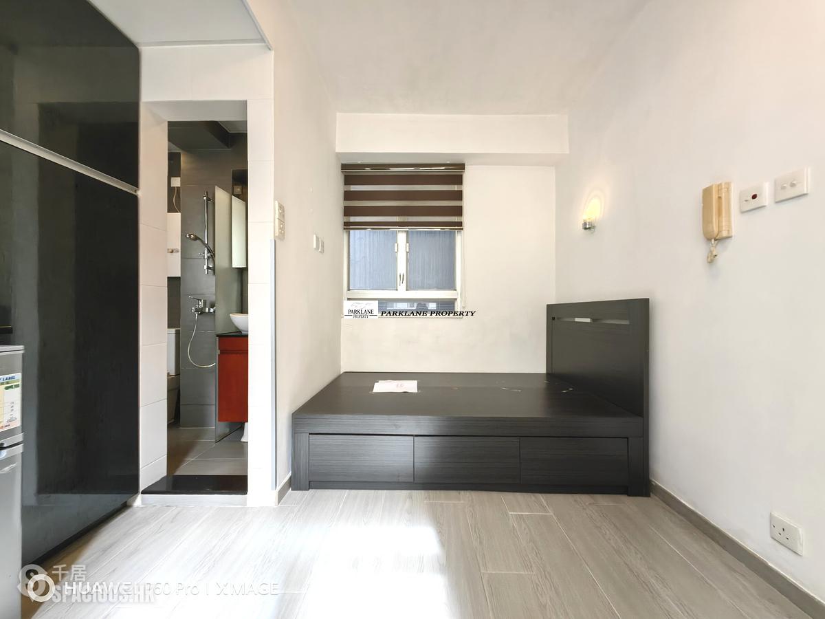 Tai Hang - The Jolly House 01