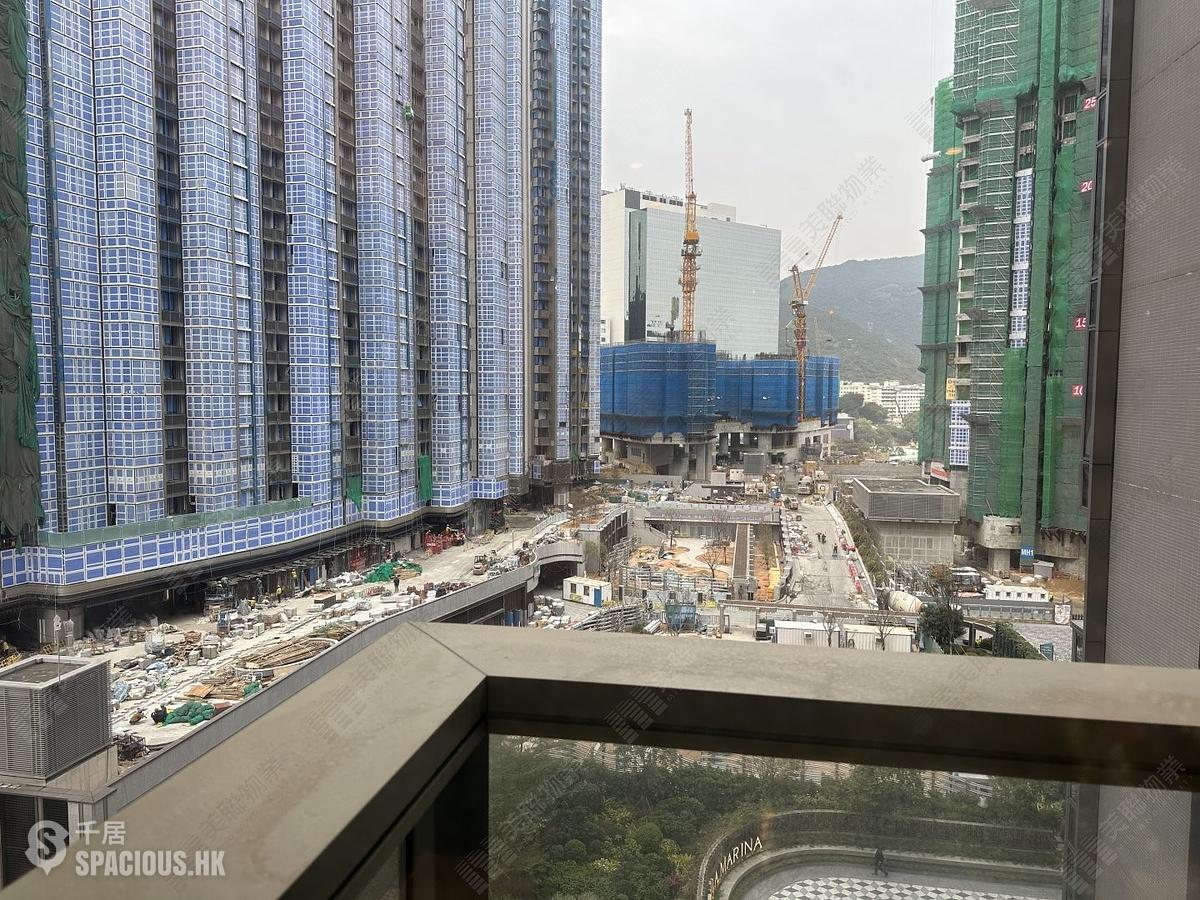 Wong Chuk Hang - The Southside Phase 2 La Marina Tower 1B 01