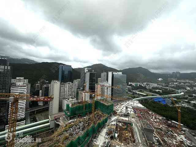 Wong Chuk Hang - The Southside Phase 2 La Marina Tower 1A 01