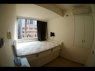Sai Ying Pun - Kam Kwan Building 05