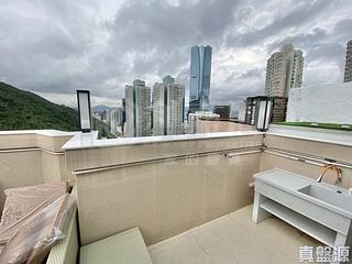 Quarry Bay - Mount Parker Lodge 03