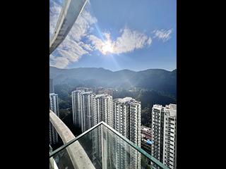 Quarry Bay - The Orchards 02