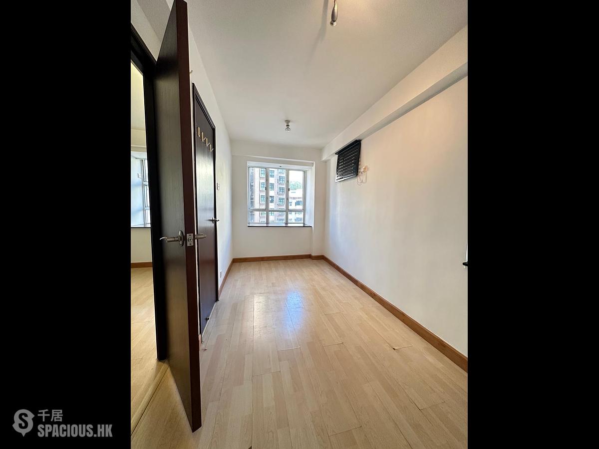 Kennedy Town - Smithfield Terrace Block C 01
