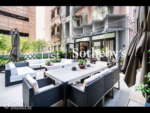 Sheung Wan - Mandarin Building (J Plus) 04
