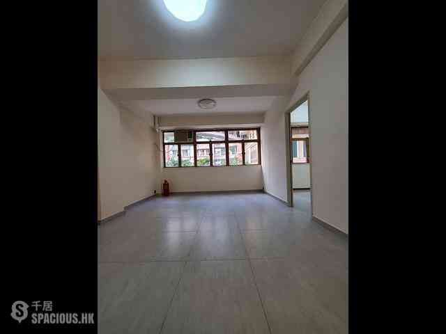 Wan Chai - 19, Amoy Street 01