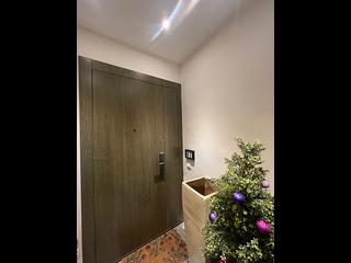 Sheung Wan - Des Voeux Building 09
