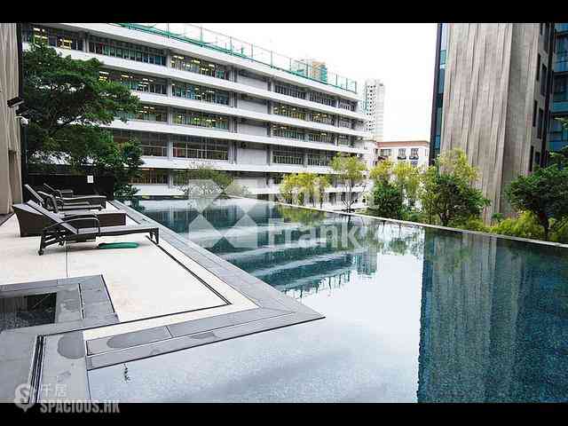 Repulse Bay - 7, South Bay Close 02